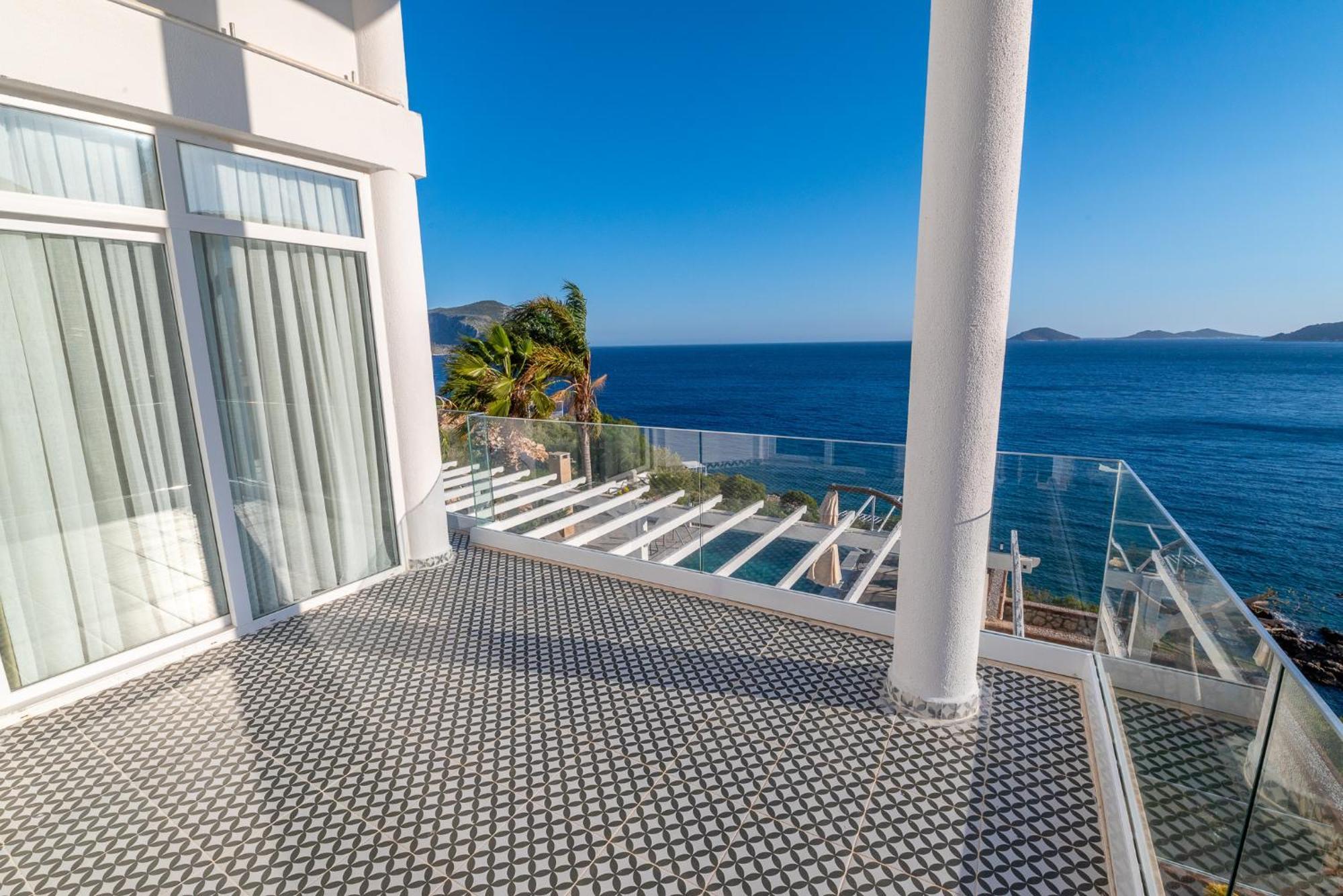 Beachfront White Villa With Private Swimming Pool Kalkan Exterior photo